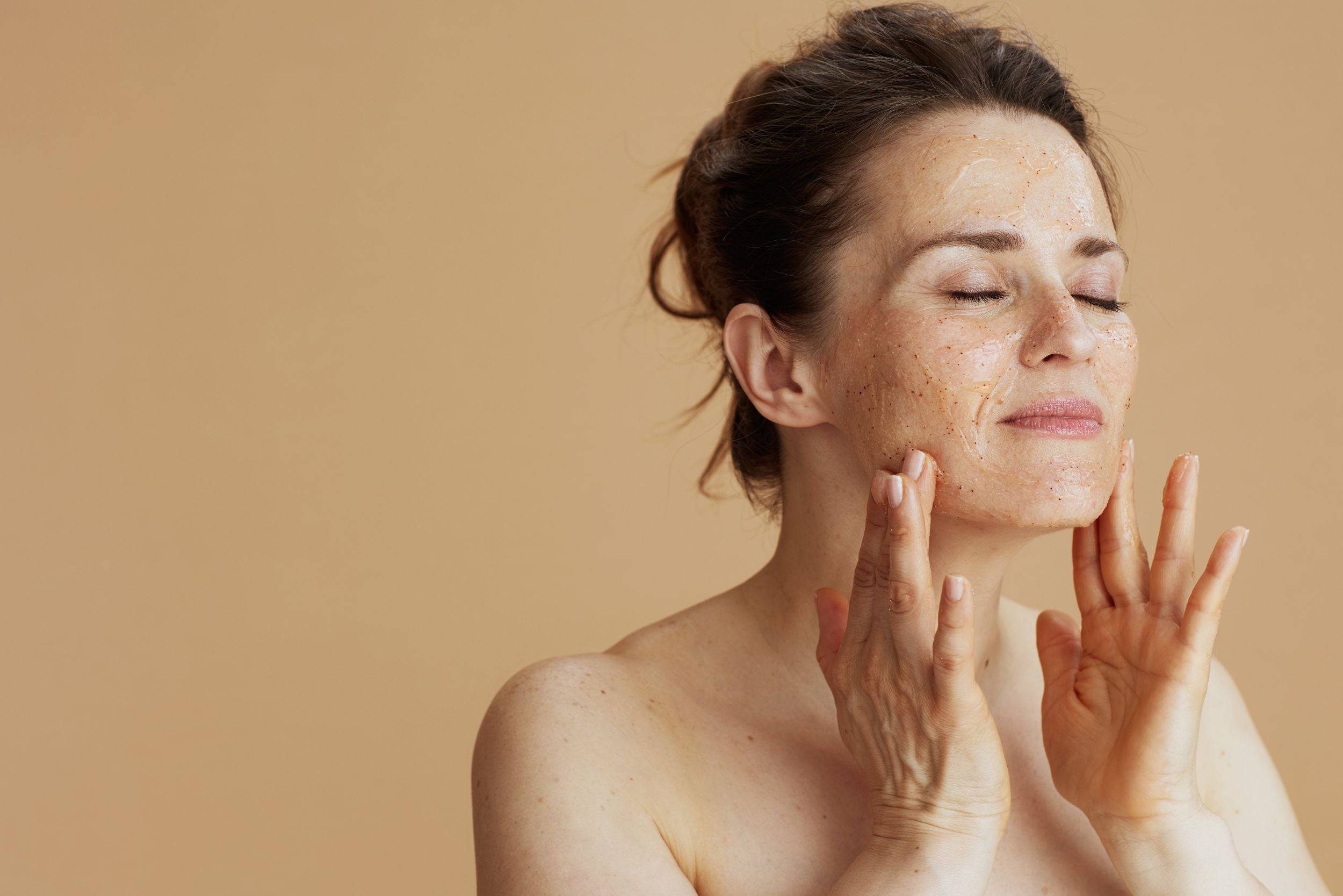 Unlocking Radiant Skin: The Benefits of Manuka Honey for Acne, Eczema, and Dermatitis